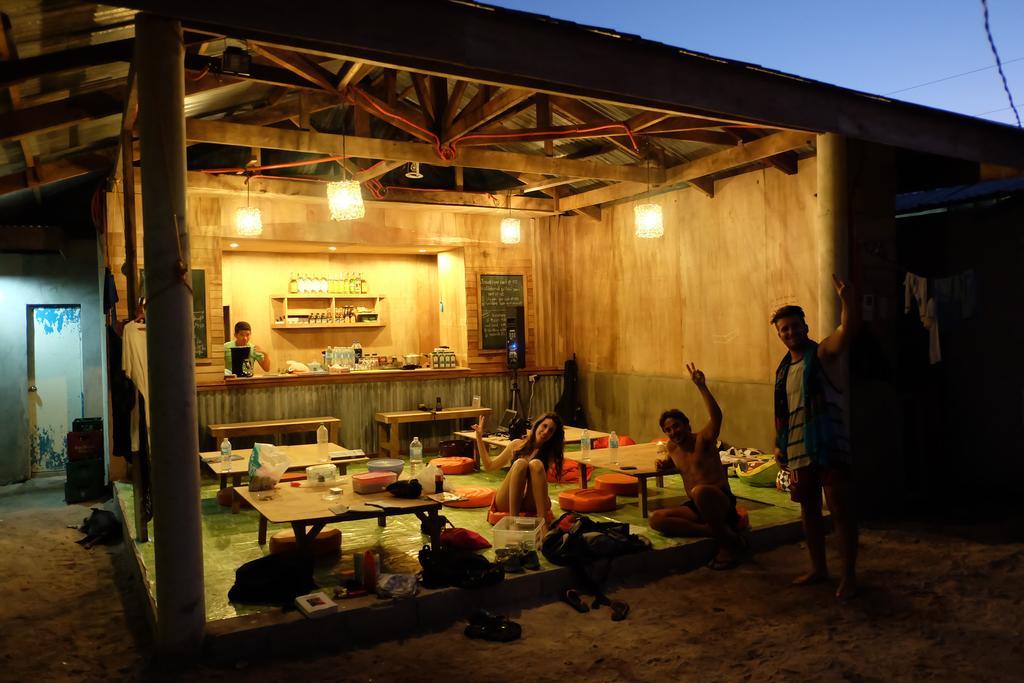 Malapascua Budget Inn Mbi Dive Center Eksteriør bilde